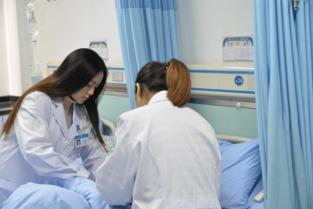 硕士女医生爆料视频,真实工作现状曝光